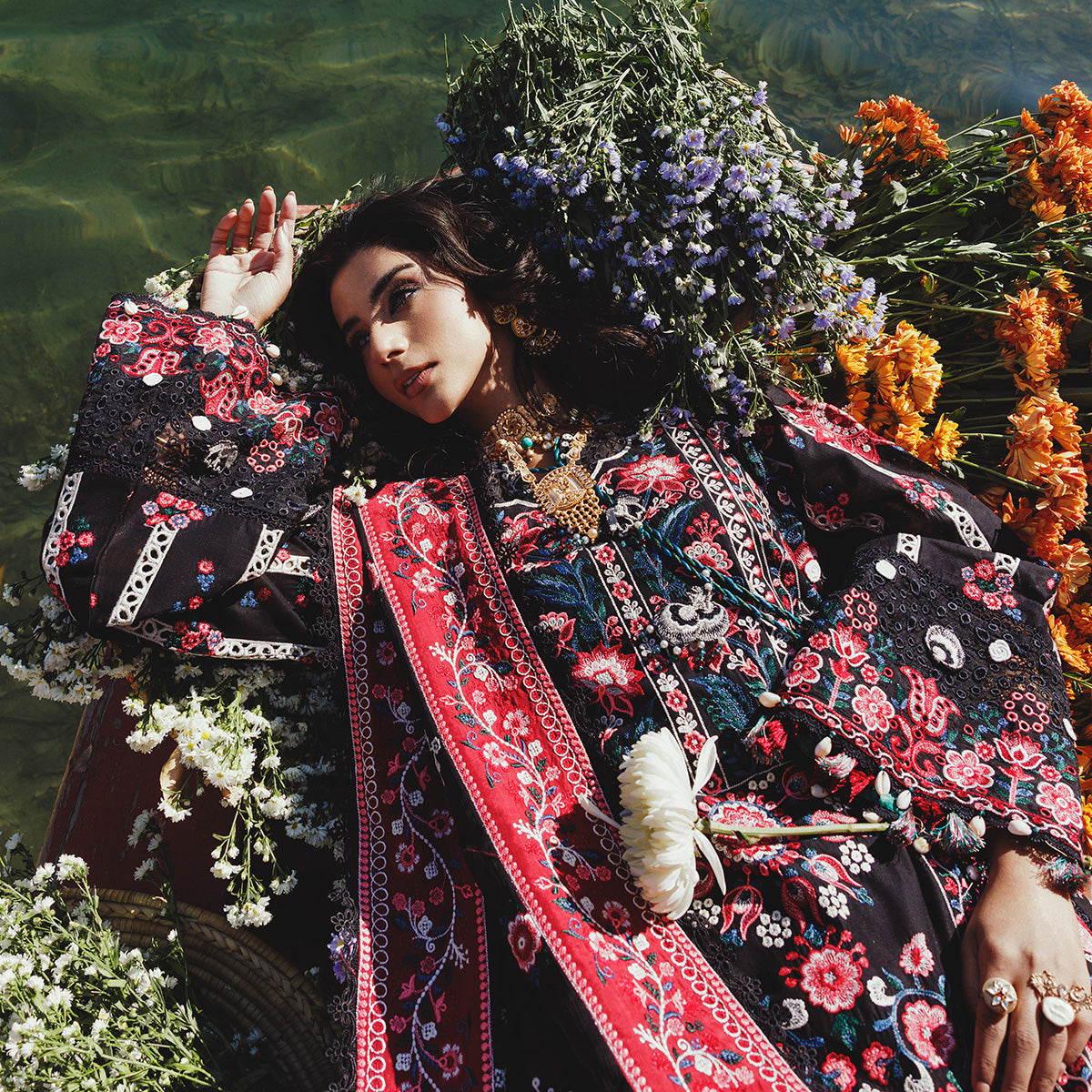 aik-atelier-lawn