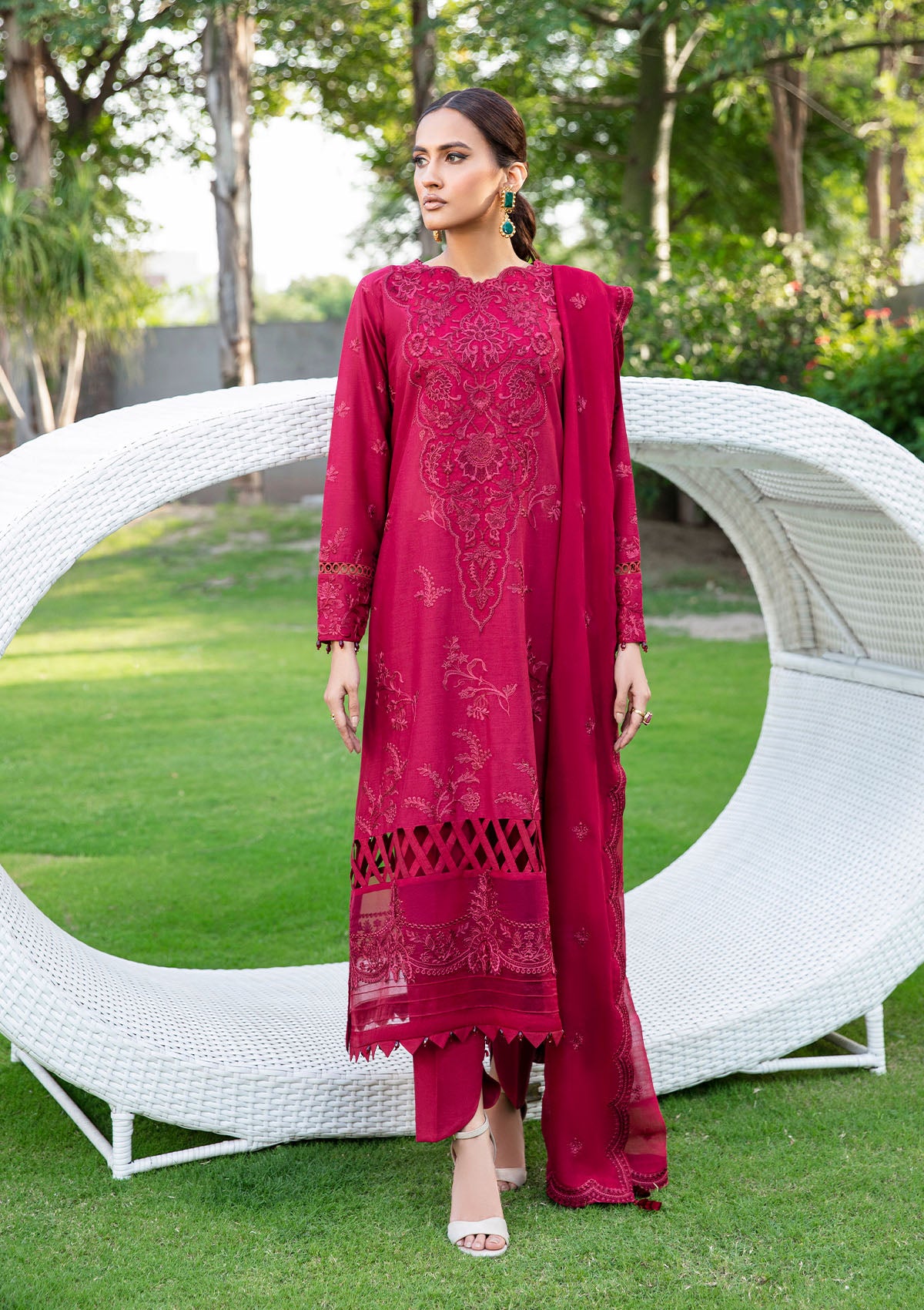 aik-atelier-Lawn-23-vol-2-look-05-B-1