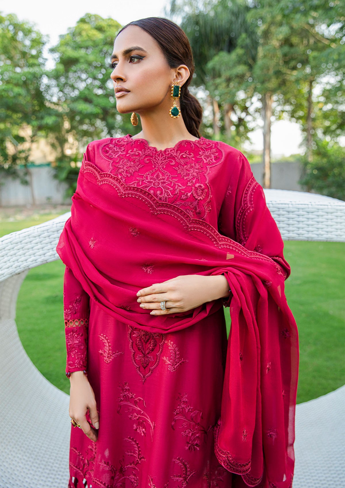 aik-atelier-Lawn-23-vol-2-look-05-B-13