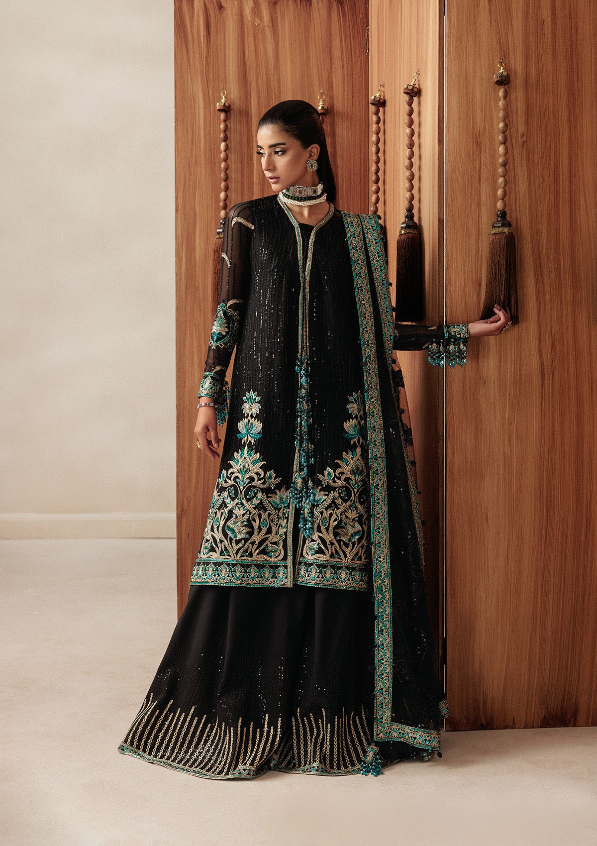 Aik Shaam - Look A2605