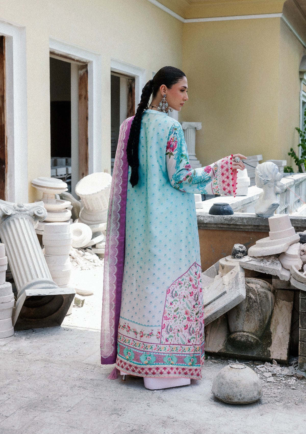 Lady Aik - Look B2603