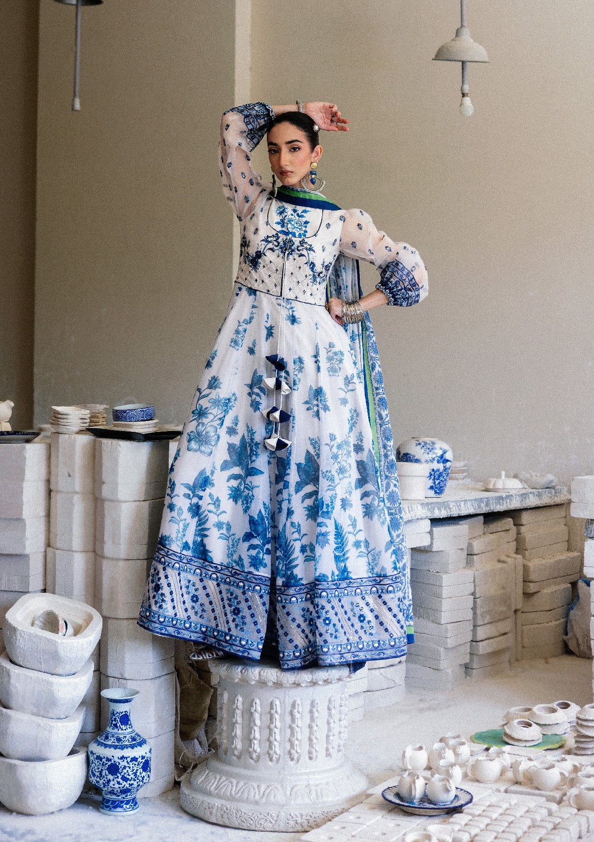 Lady Aik - Look B2605