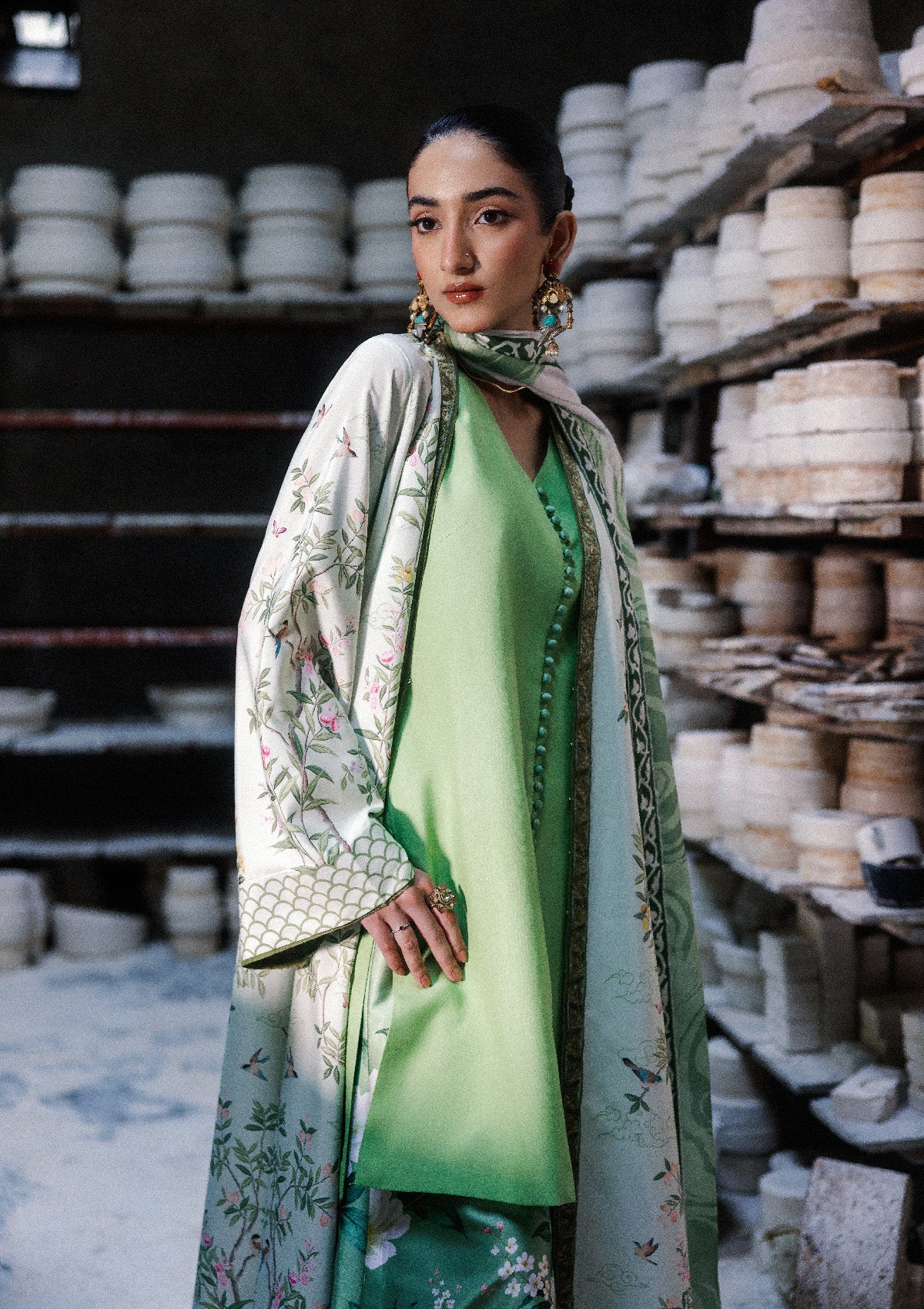 Lady Aik - Look B2607