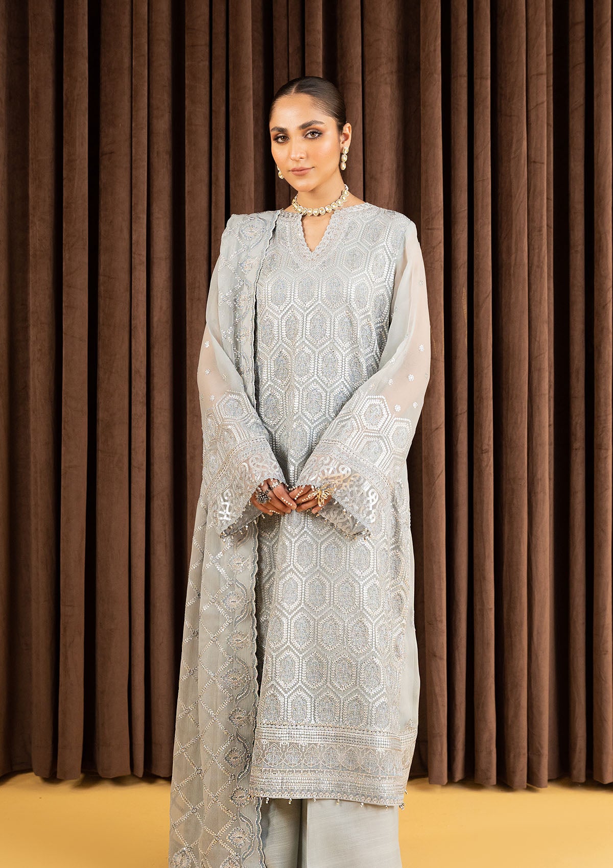 aik-atelier-unstitched-23-vol-2-look-04-3