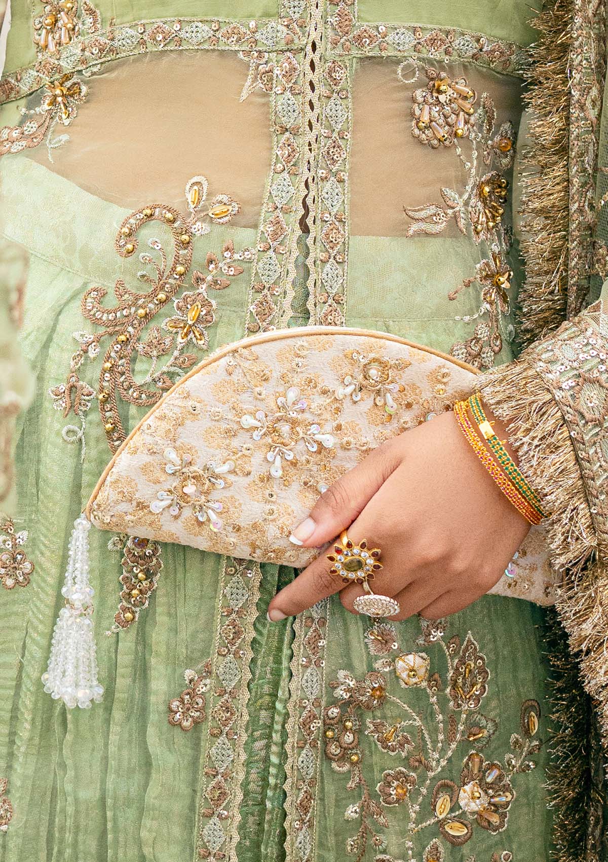 WEDDING FESTIVE ’23 VOL. 2 - BEIGE JAMAWAAR CLUTCH