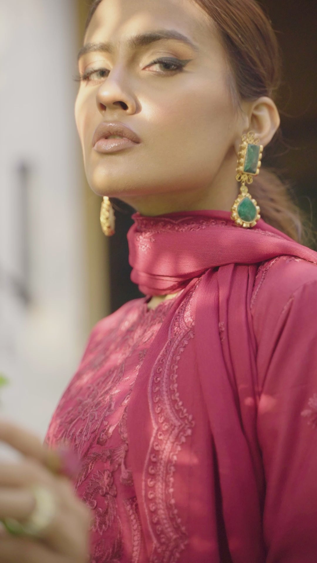 aik-atelier-lawn-23-vol-2-Look05-B