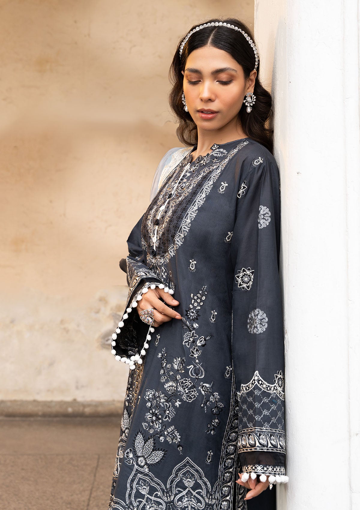 aik-atelier-Lawn-23-vol-1-look-10-2