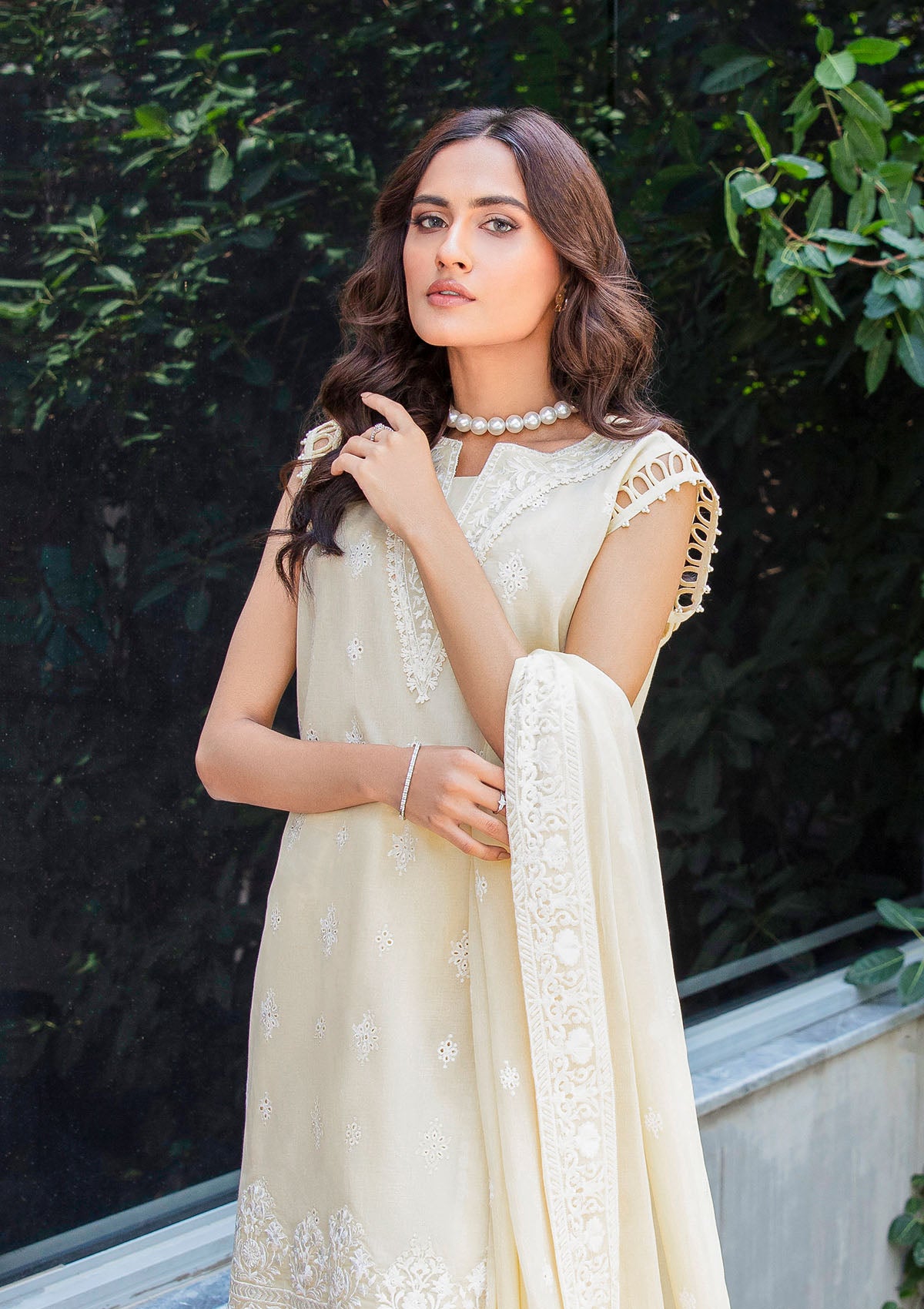 aik-atelier-Lawn-23-vol-2-look-03-A-2