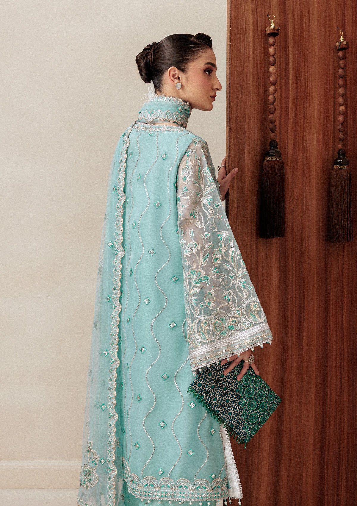 AIKSHAAM '26 - VOL. 1 - LOOK 06