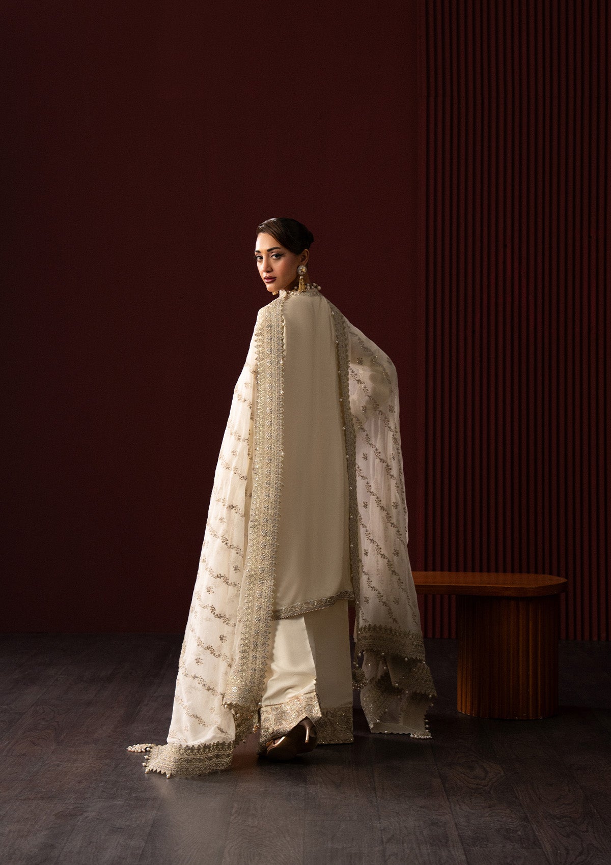 LADY AIK '25 - VOL. 1 - LOOK 01