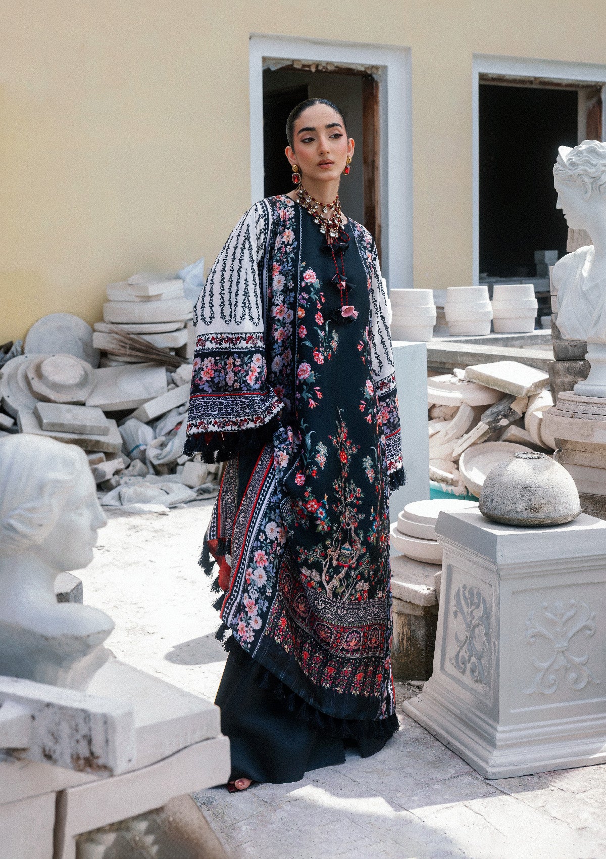 Lady Aik - Look B2602
