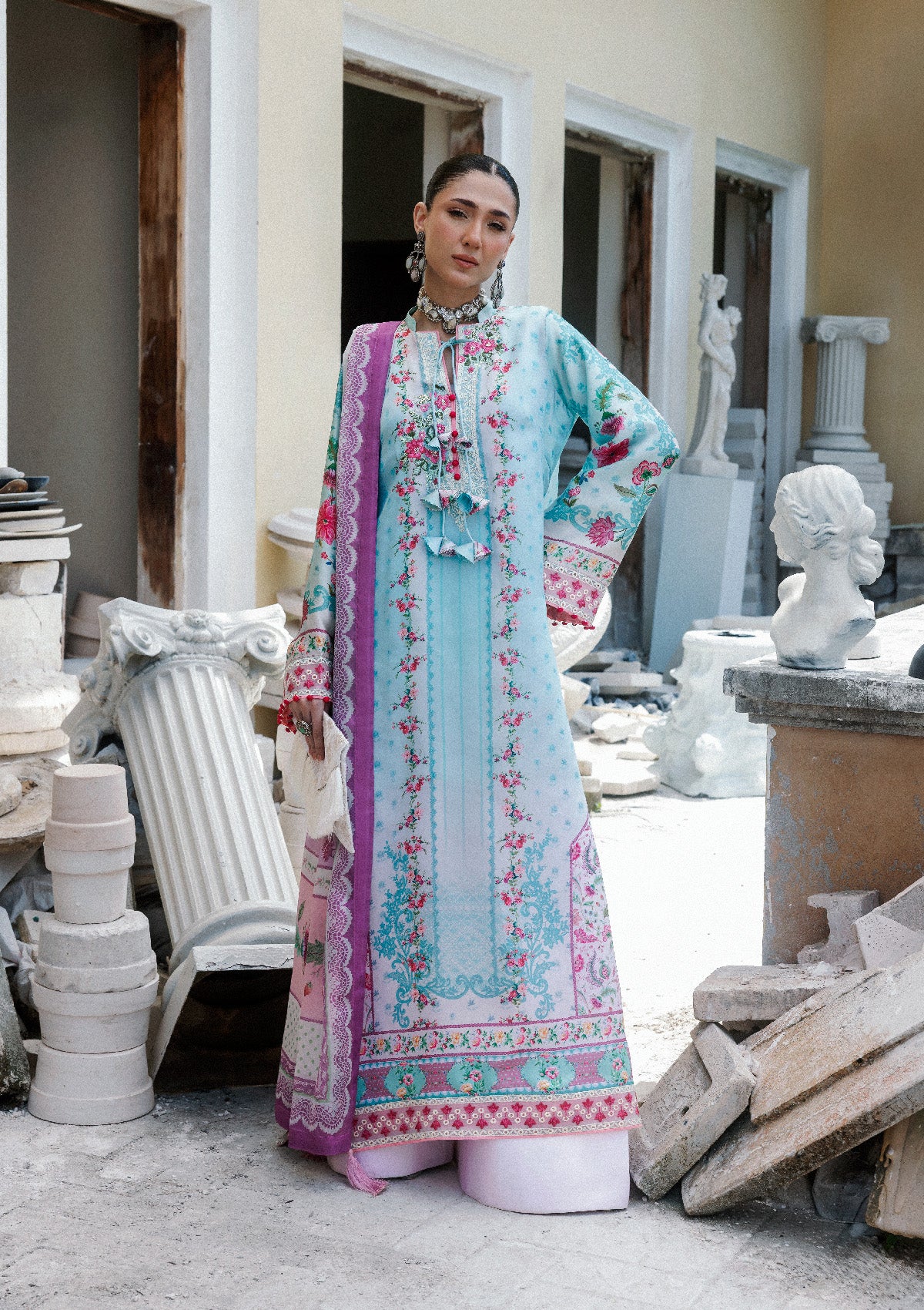 Lady Aik - Look B2603