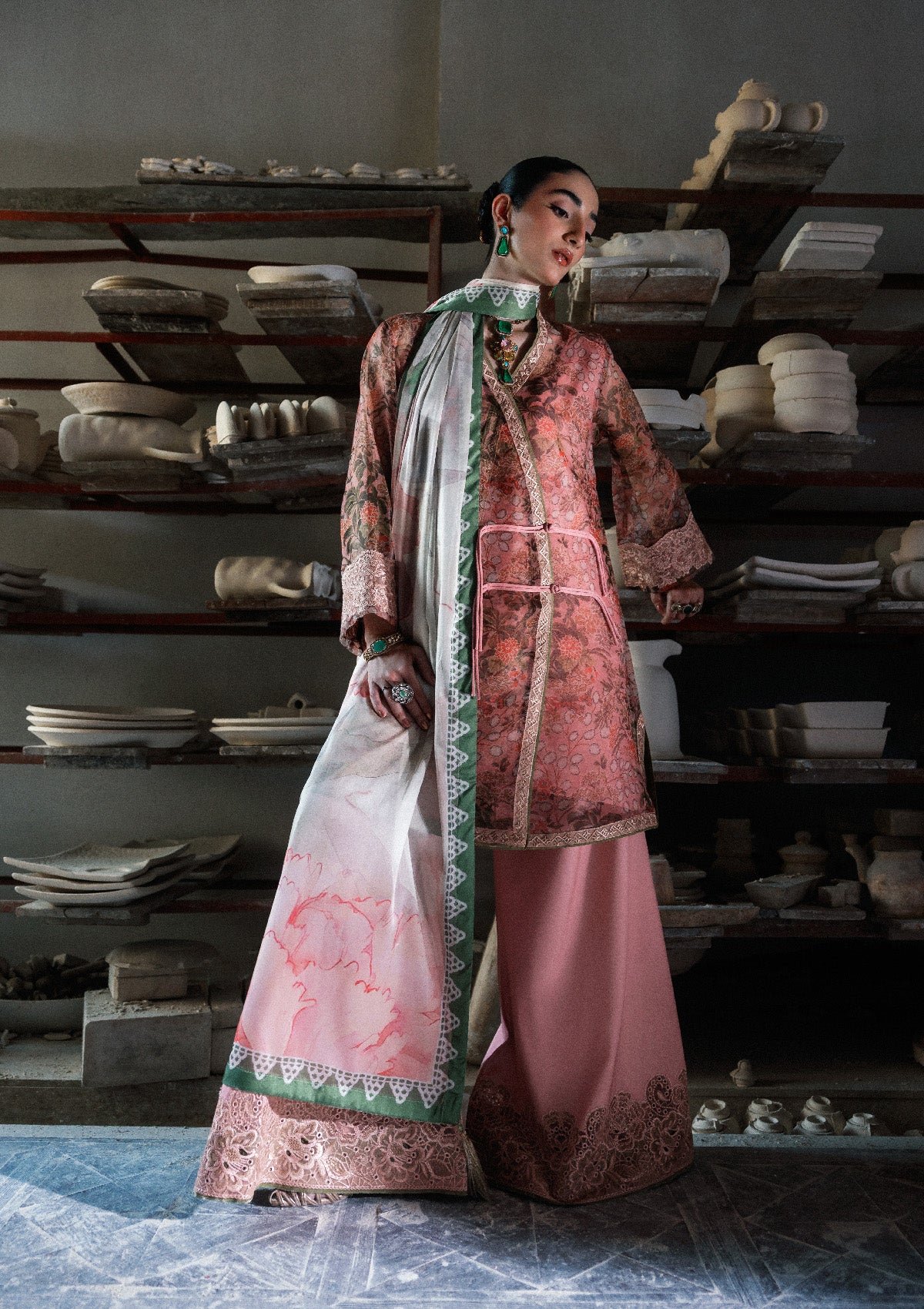 Lady Aik - Look B2609