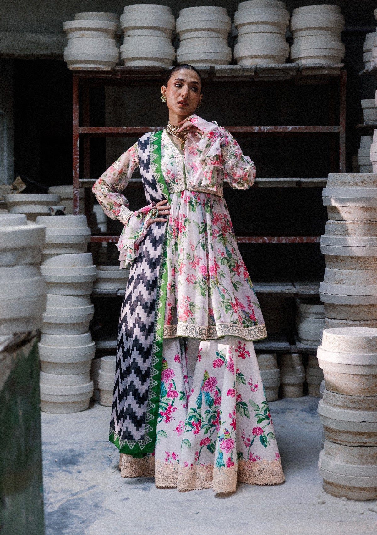 Lady Aik - Look B2610