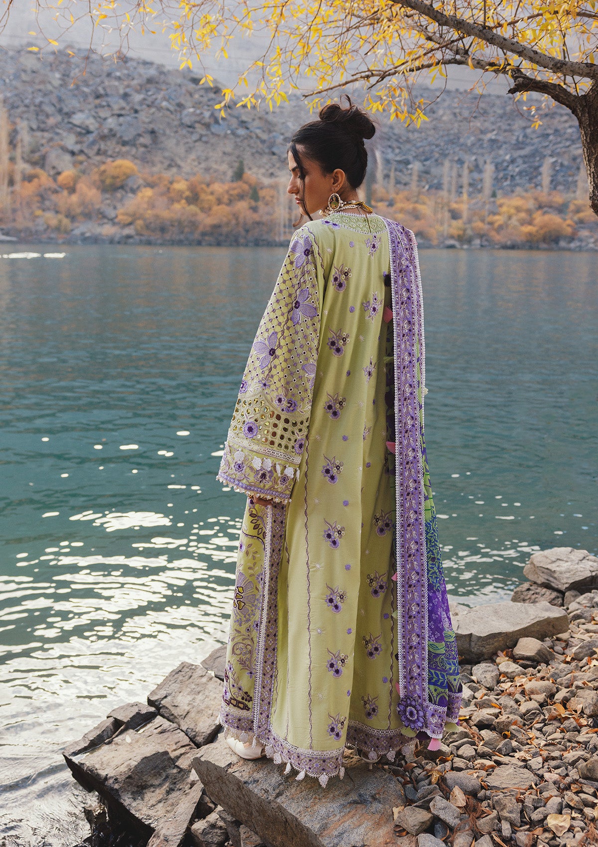 LAWN '26 VOL. 1 - LOOK 10