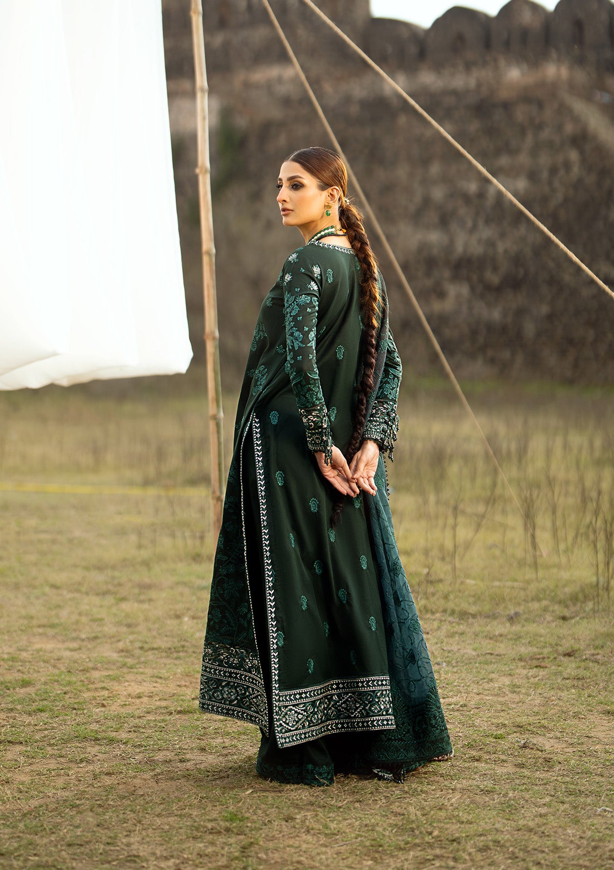 aik-atelier-pardes-lawn-24-look-10-5