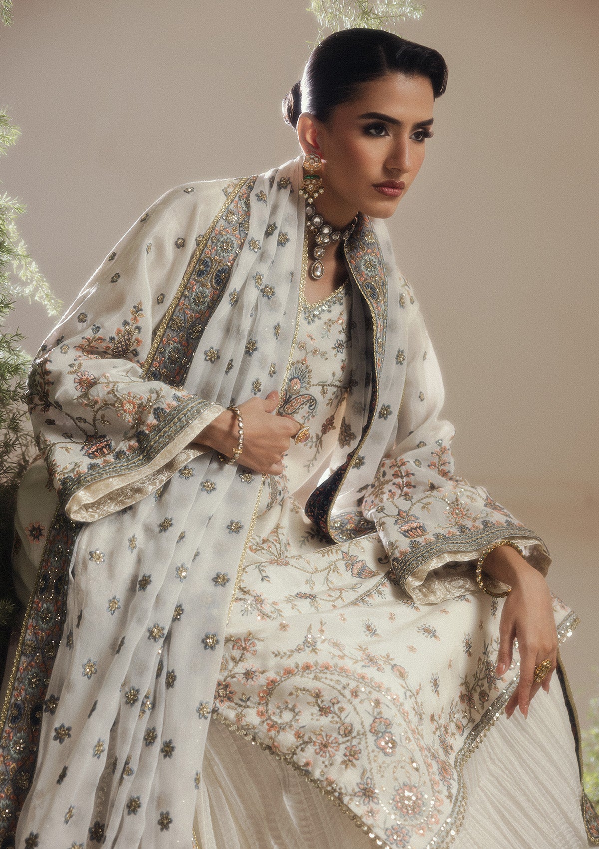 Aik Shaam - Look C2601