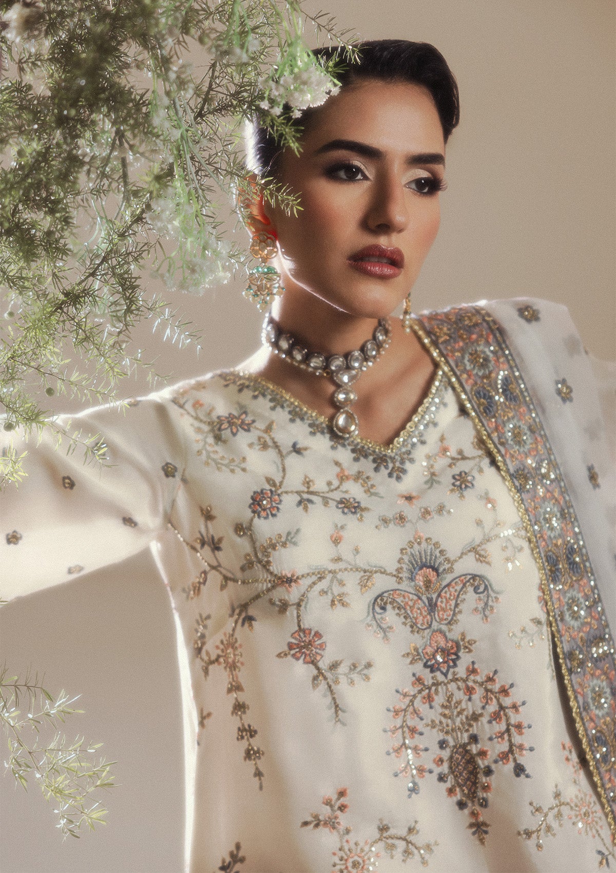 Aik Shaam - Look C2601