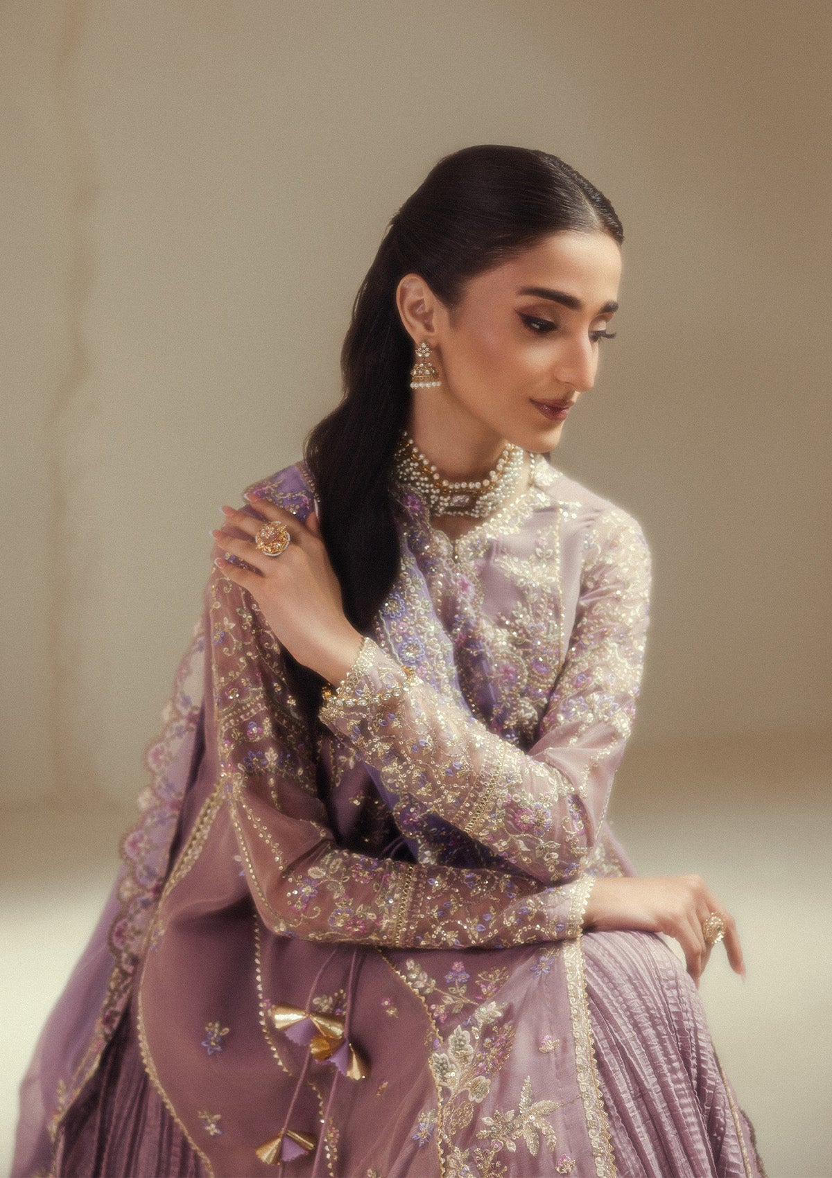 Aik Shaam - Look C2602