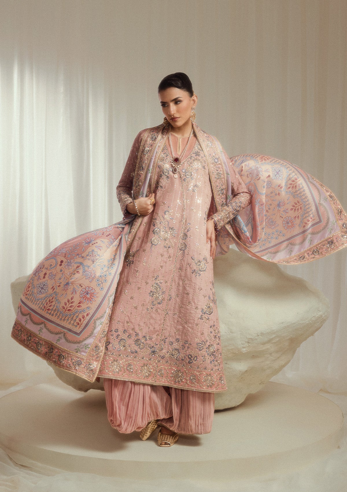Aik Shaam - Look C2603