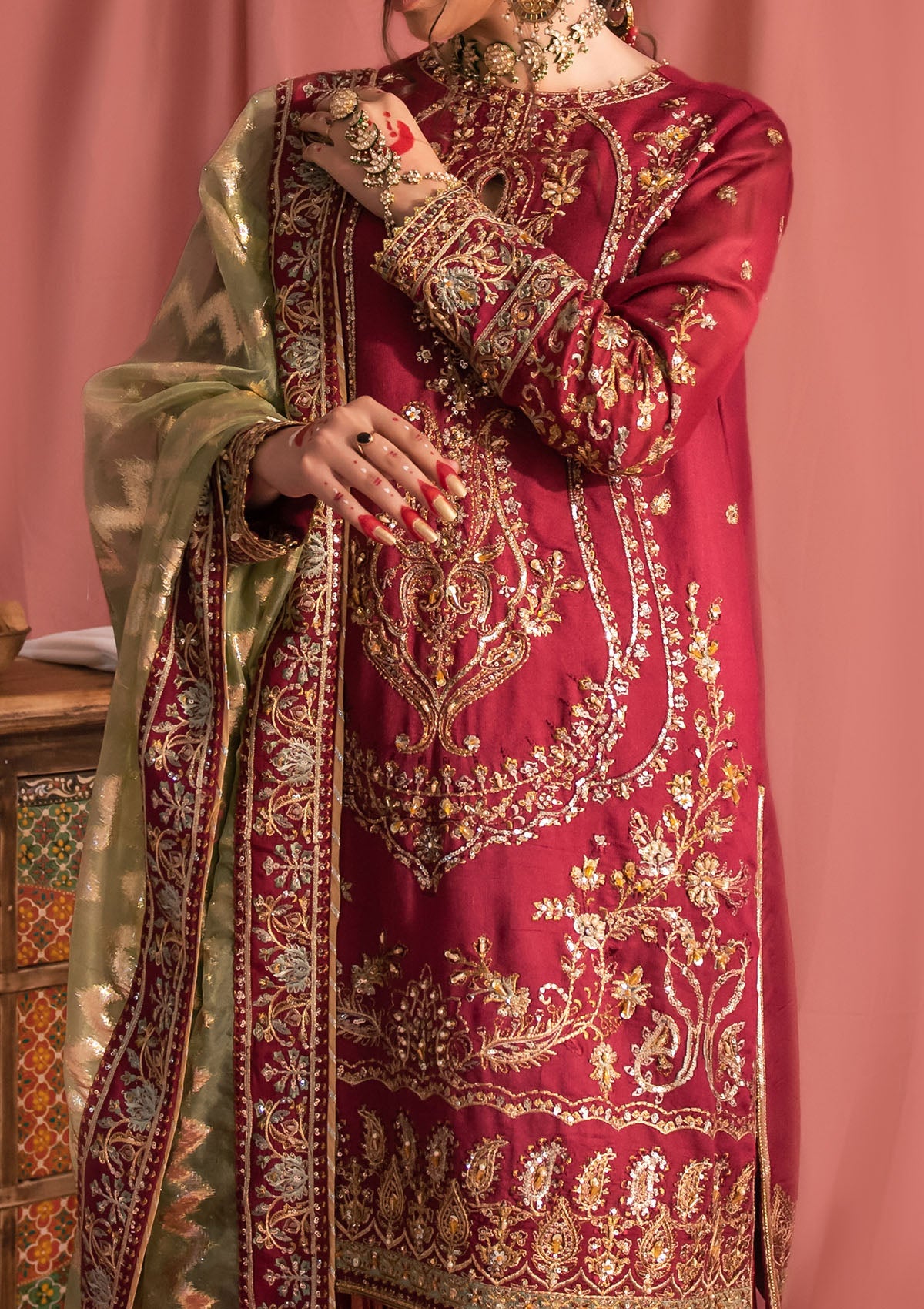      aik-atelier-wedding-festive-23-look-01-2