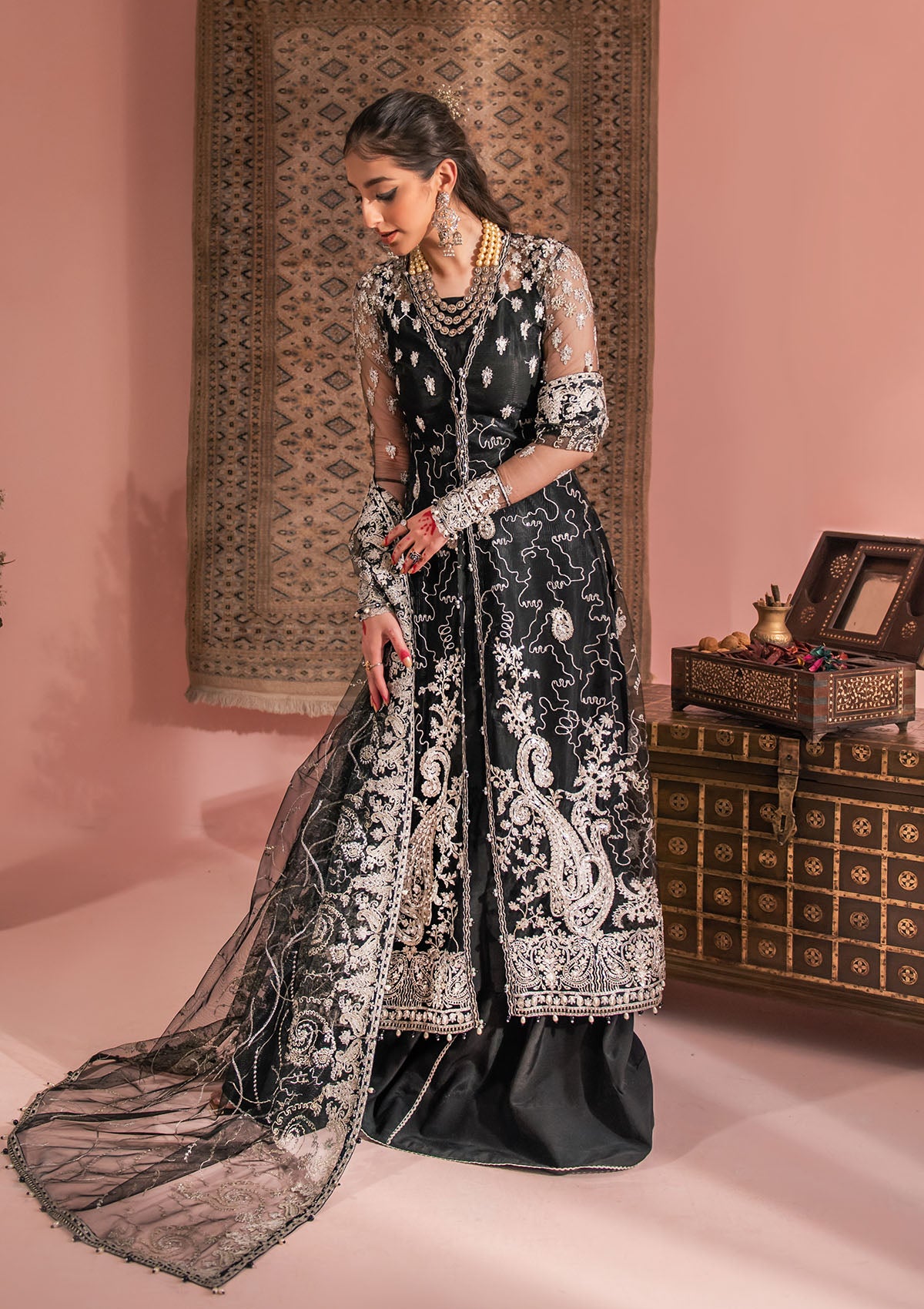 aik-atelier-wedding-festive-23-look-06-1